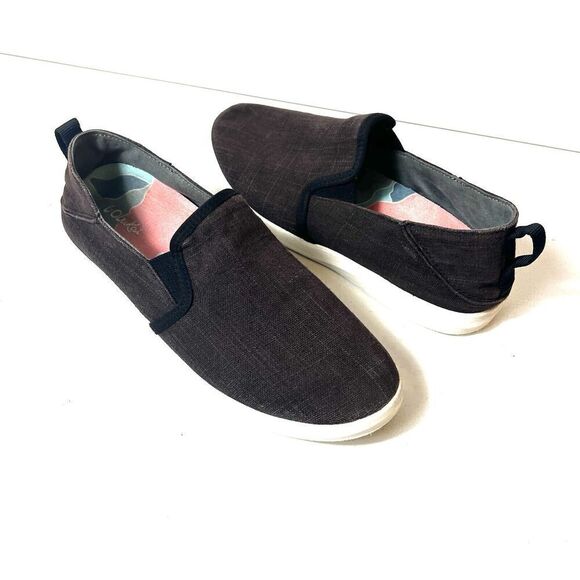 OluKai Women's Size 8 Slip On Comfort Casual Shoe Flat Brown Black Fabric Loafer - Picture 1 of 11